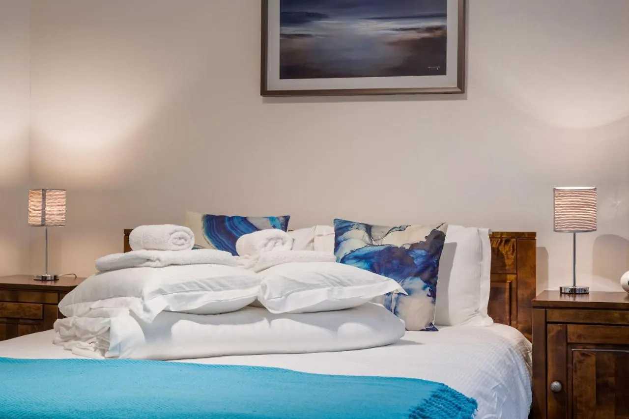 Apartment 5, 48 Bishopsgate By City Living London Holiday home