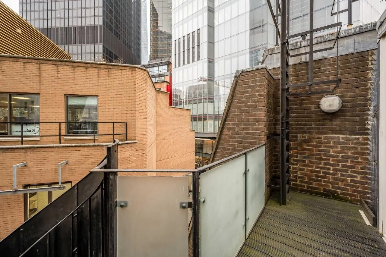 Apartment 5, 48 Bishopsgate By City Living Londen