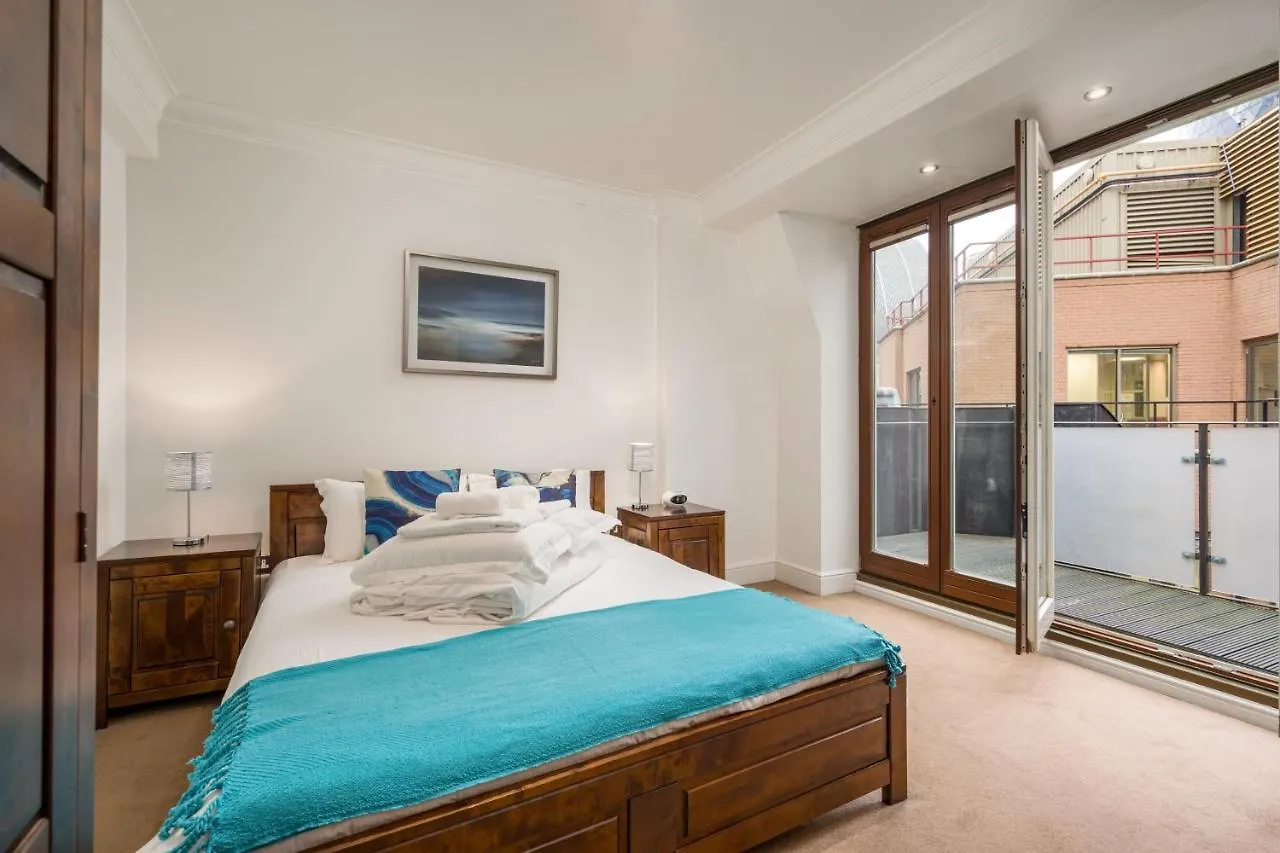Apartment 5, 48 Bishopsgate By City Living London location